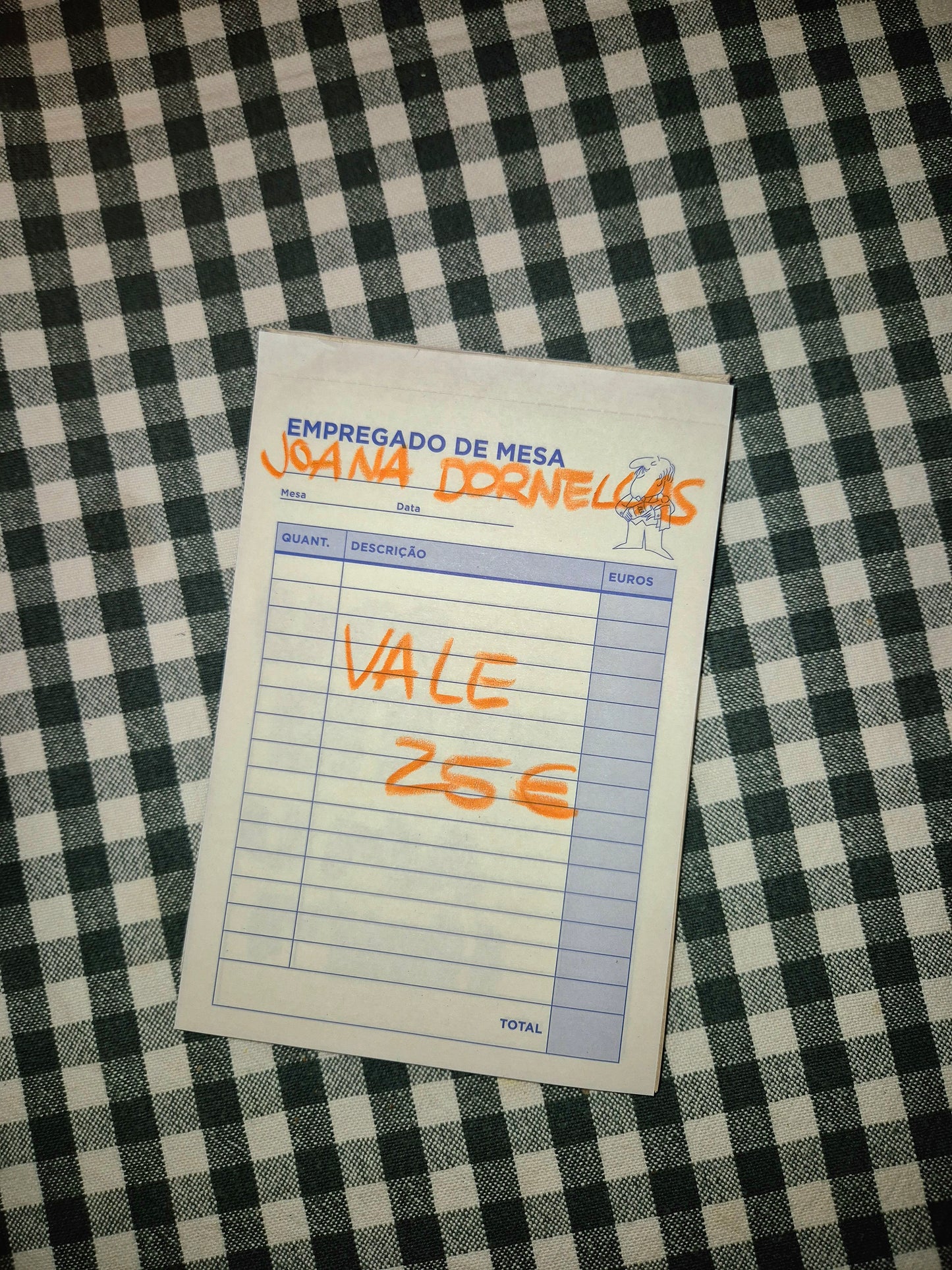 Antes isto que o serviço de chá sem talão de troca